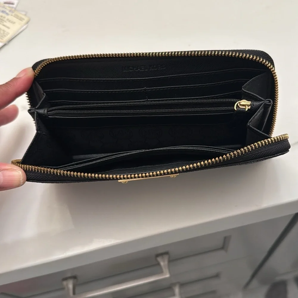 Michael Kors large wallet use a couple of times